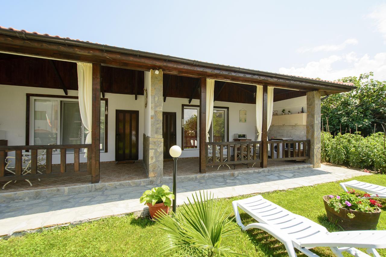Villa Yanevi Lozenets ภายนอก รูปภาพ