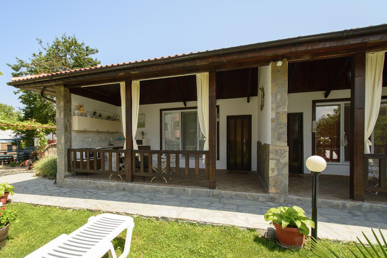 Villa Yanevi Lozenets ภายนอก รูปภาพ