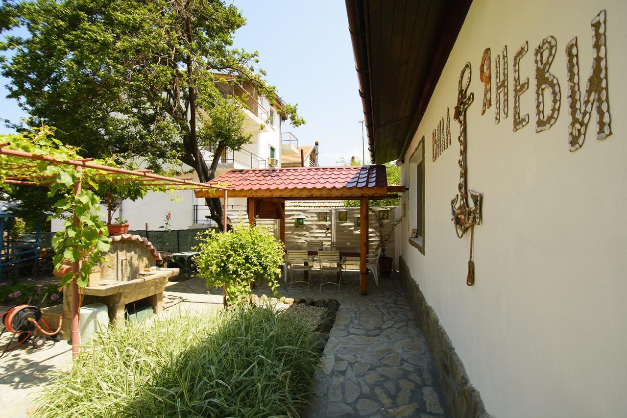 Villa Yanevi Lozenets ภายนอก รูปภาพ